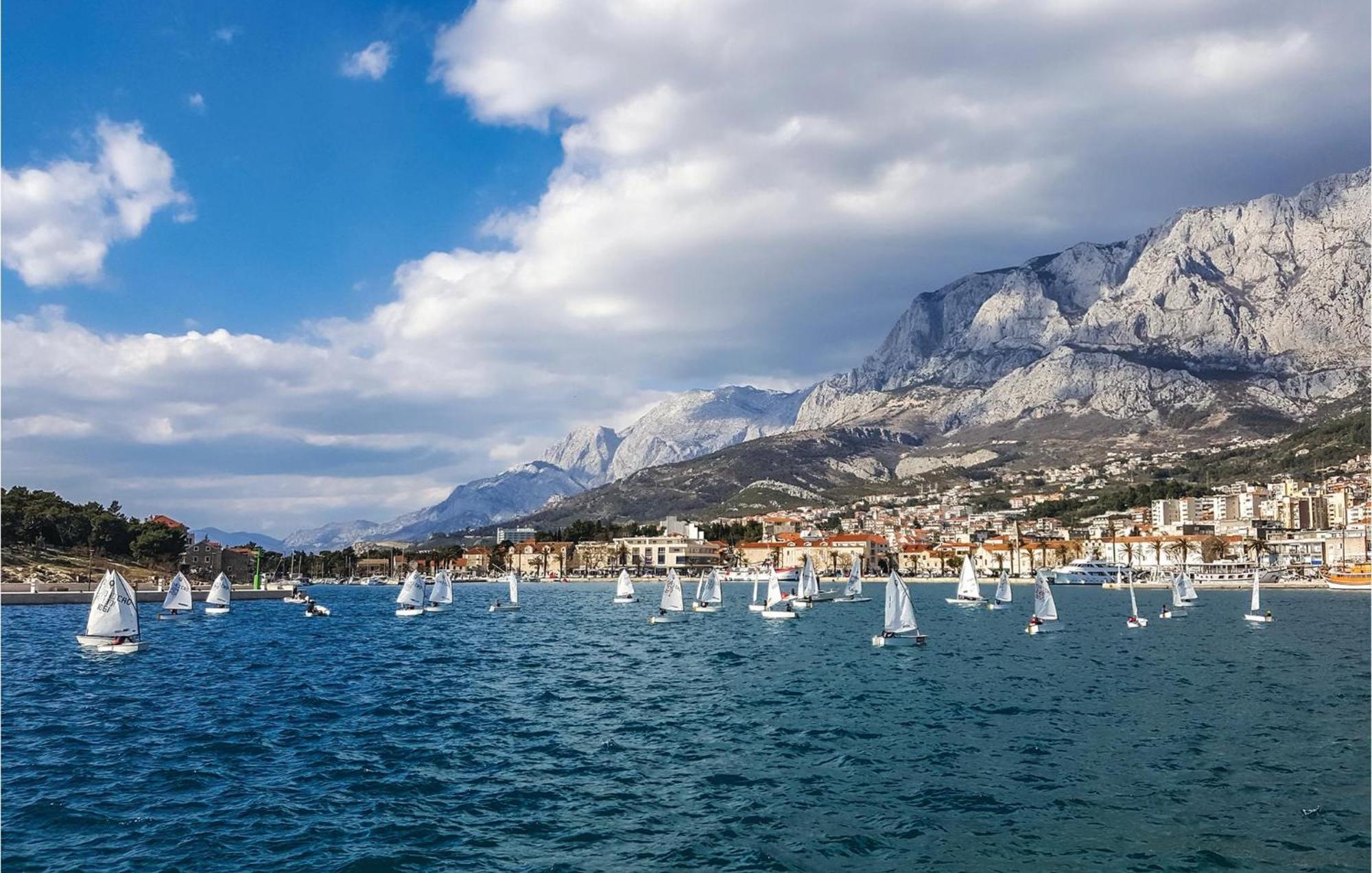 Awesome Apartment In Makarska With Wifi Eksteriør billede